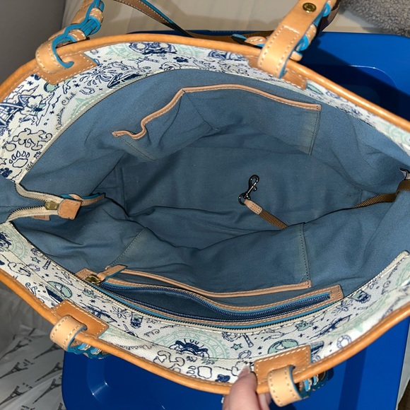 Dooney & Bourke X Disney Vacation Club 25th Anniversary Women's Tote Bag - Picture 6 of 12